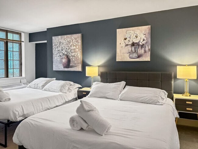 Building Photo - 111-23 N 15th St