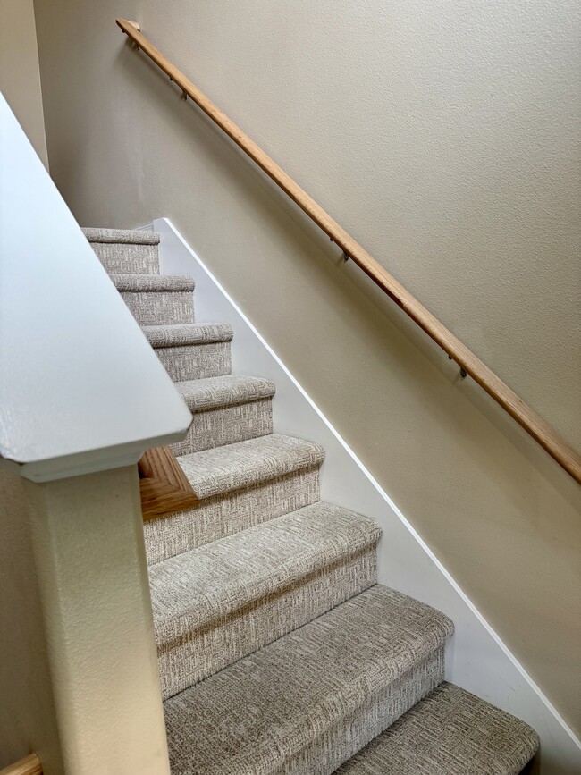 Building Photo - 20565 Sun Meadow Way