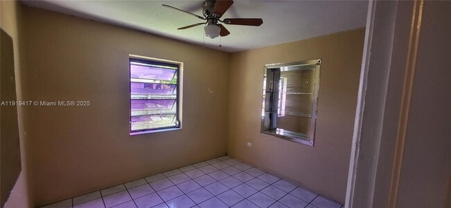 Building Photo - 1310 NE 143rd St