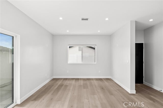 Building Photo - 2862 N Myers St