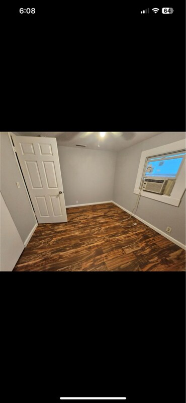 Building Photo - 3600 Falling Springs Rd