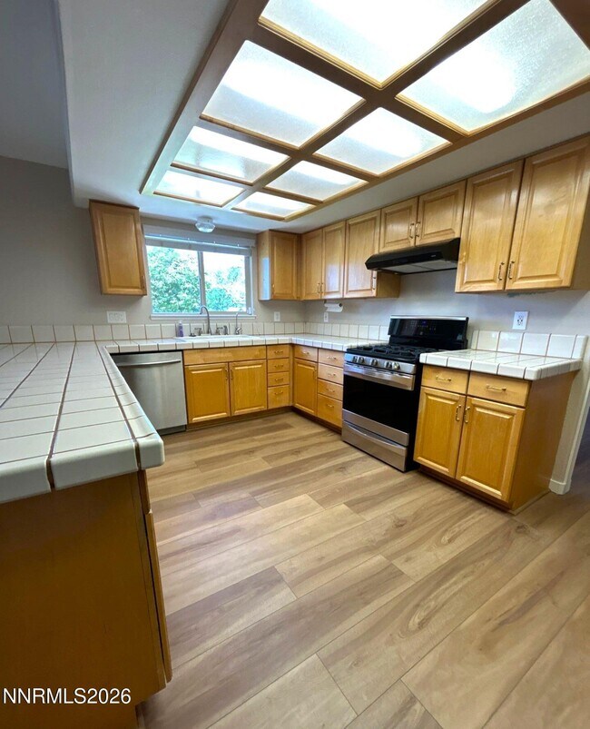 Building Photo - 157 Cecilia Ct