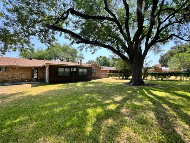 Building Photo - 9903 Astronaut Dr