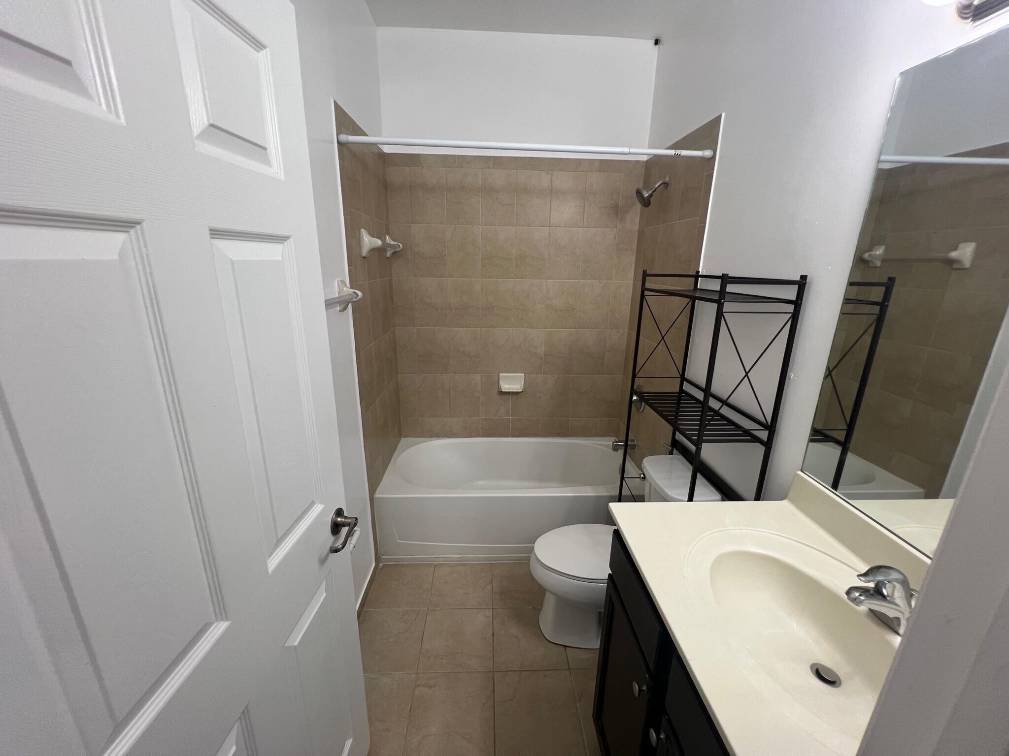 Building Photo - 3399 W 90th Ter