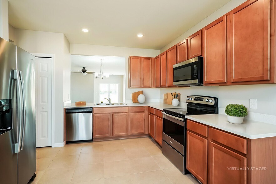 Building Photo - 28226 Arrowhead Cir
