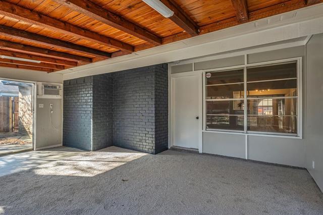 Building Photo - 6404 Simmons Rd