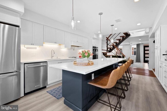 Building Photo - 1226 Gerritt St