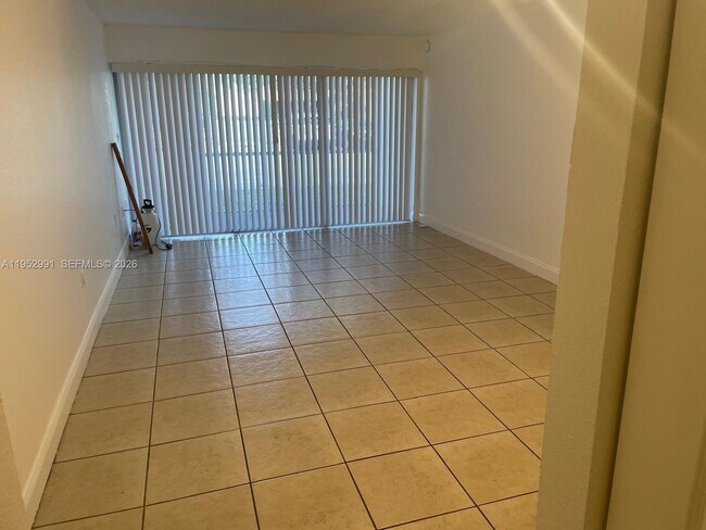 Building Photo - 4215 N University Dr