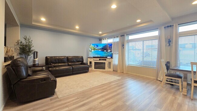 Building Photo - 9608 Water Meadow Dr