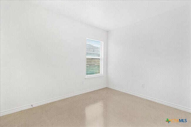 Building Photo - 1242 Lehmann Dr