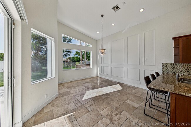 Building Photo - 4583 NW 7th Pl