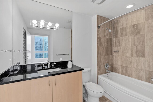 Building Photo - 300 S Biscayne Blvd