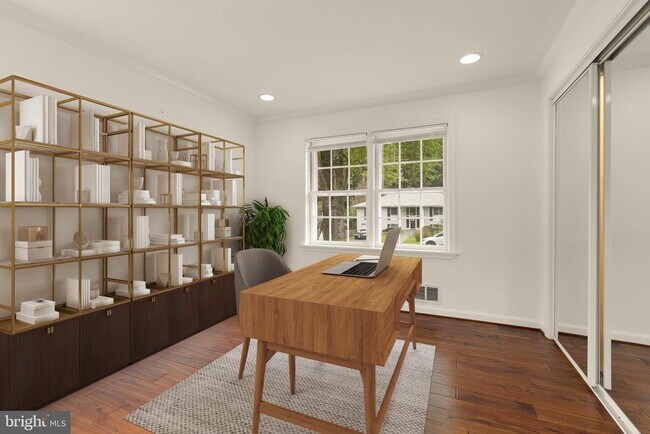 Building Photo - 6203 Hardy Dr
