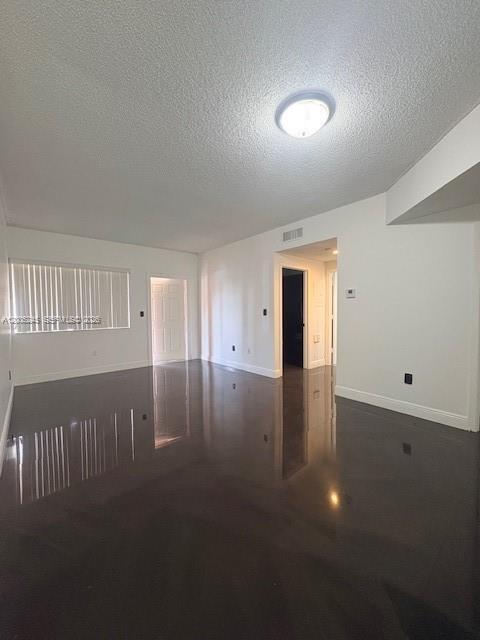 Building Photo - 8019 Lake Dr