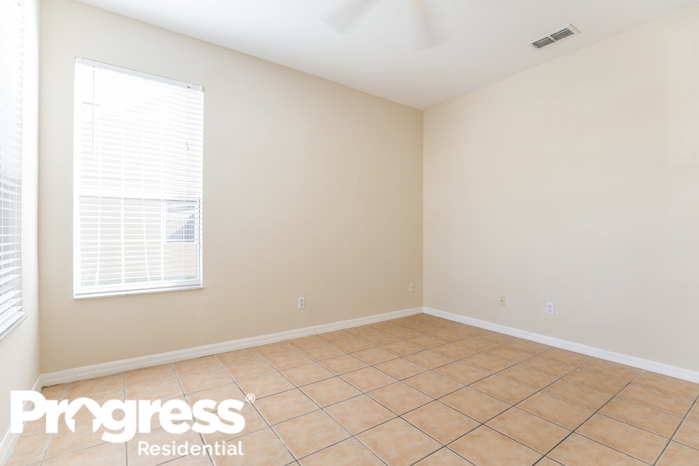Building Photo - 14018 Mailer Blvd
