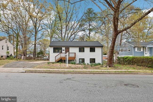 Building Photo - 1506 Maryland Ave