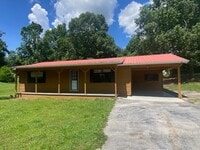 Building Photo - 2 Bedroom 1 Bath House