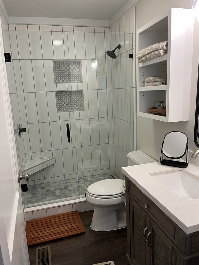 Recently update spa type bathroom - 1911 Palm St