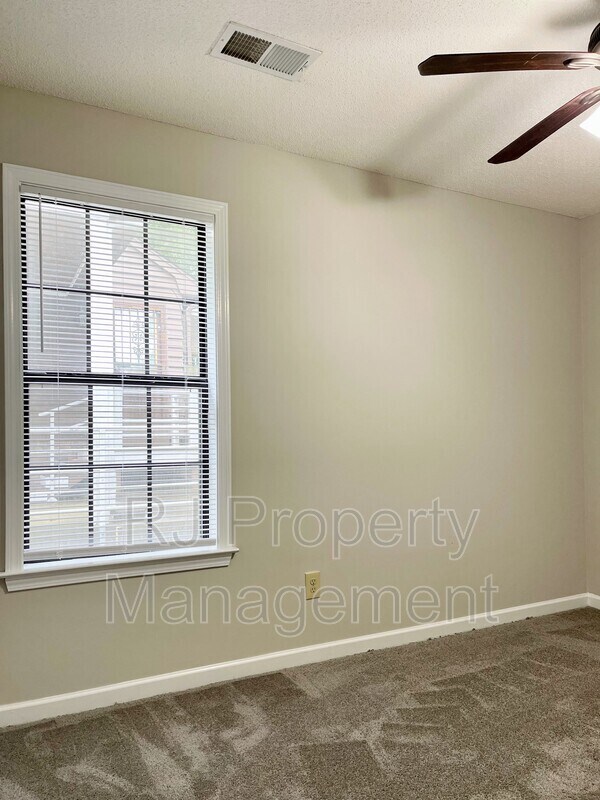 Building Photo - 1079 Harpeth Dr