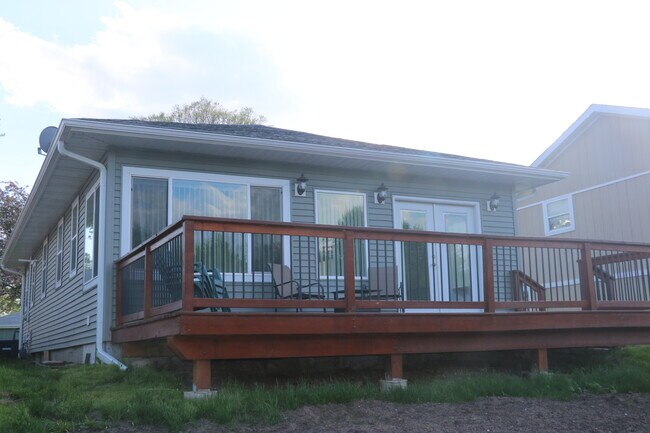 Building Photo - 42527 N Forest Ln