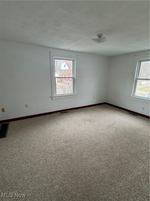 Building Photo - 541 Park Ave