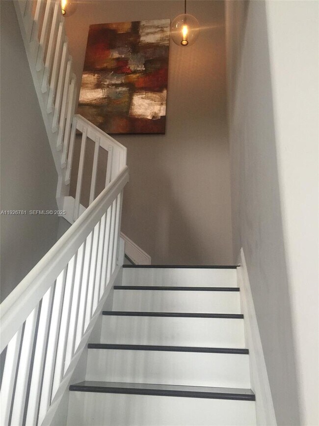 Building Photo - 3320 NW 84th Way