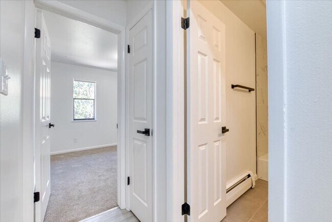 Building Photo - 3585 Arthur Ct