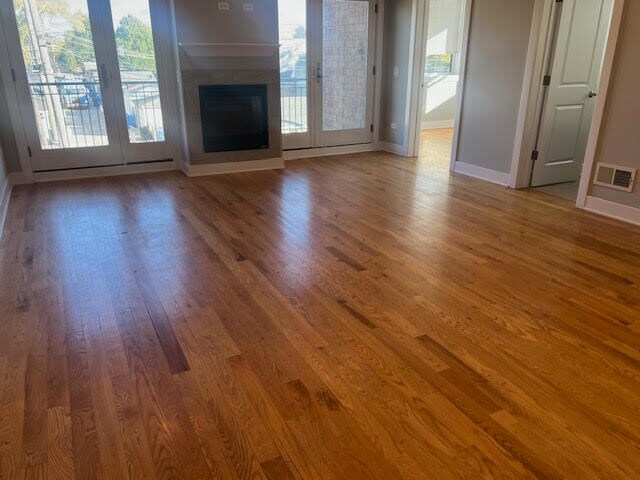 Building Photo - 4812 W Montrose Ave