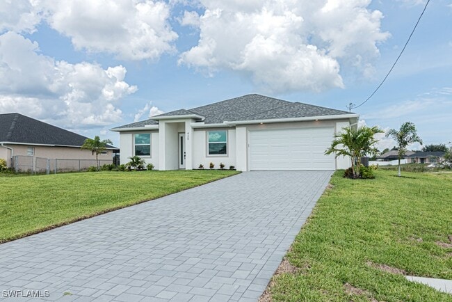 Building Photo - 420 NW 18th Pl