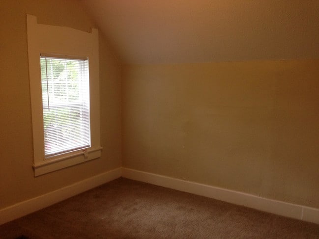 Bedroom #2 - 1613 Fletcher Ave