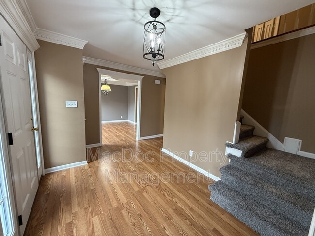 Building Photo - 12009 Stansbury Dr