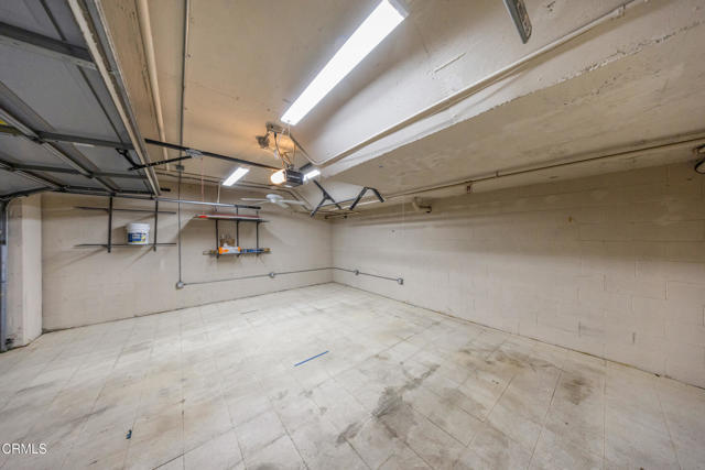 Building Photo - 4732 Radford Ave