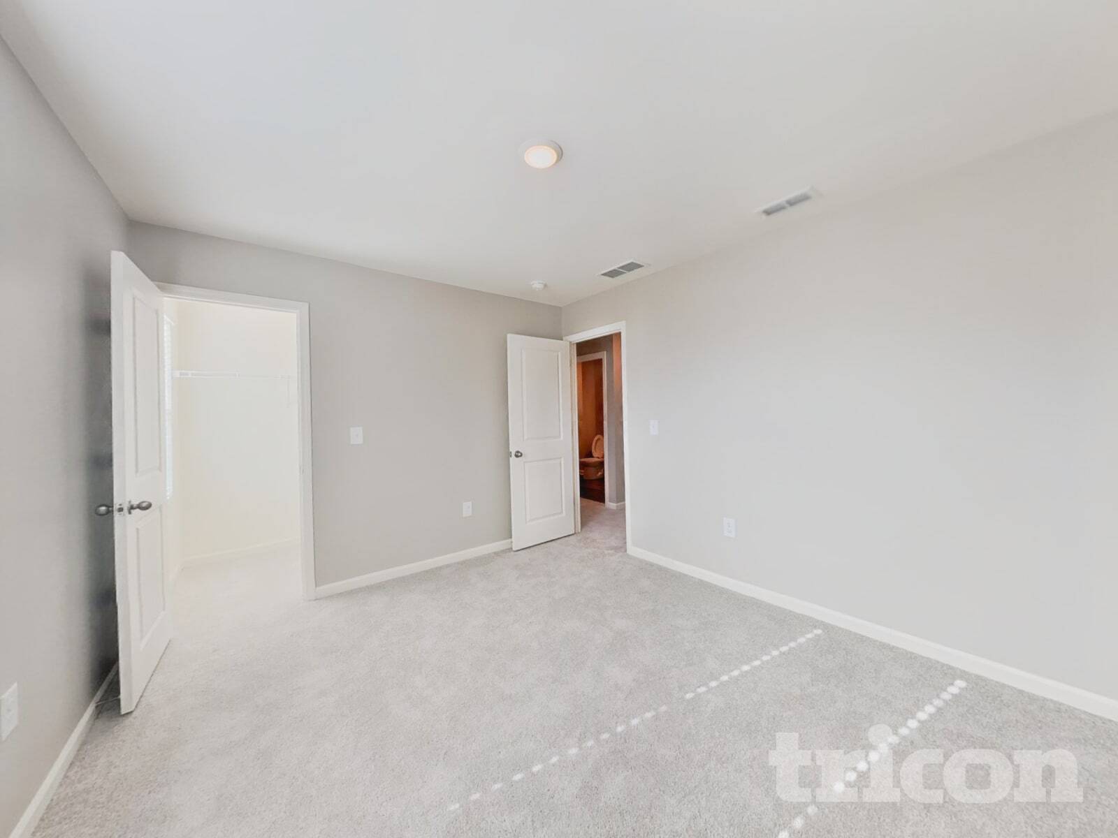 Building Photo - 152 Gladstone Loop