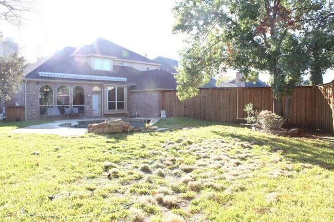 Building Photo - 1013 Stone Gate Dr