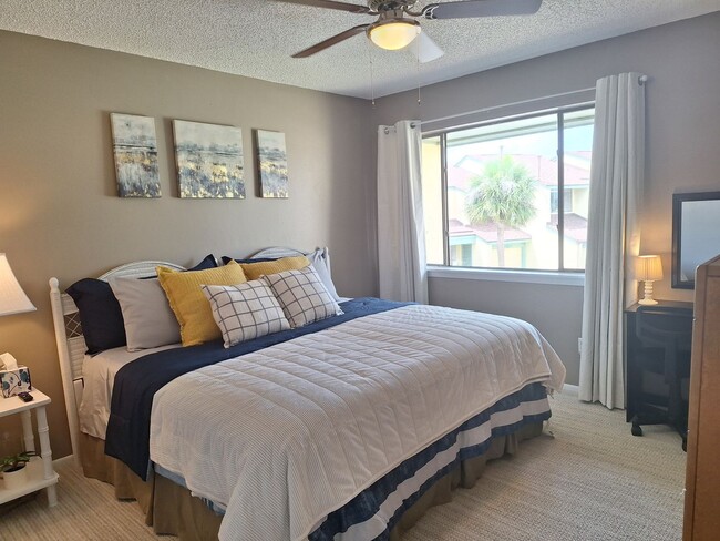 Building Photo - FURNISHED RENTAL - SUGAR MILL / PINE VALLEY CONDO!