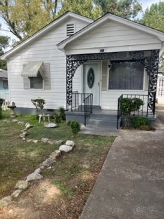 Building Photo - 518 Harris St