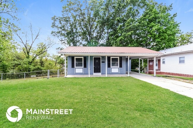 Building Photo - 209 W 14th St