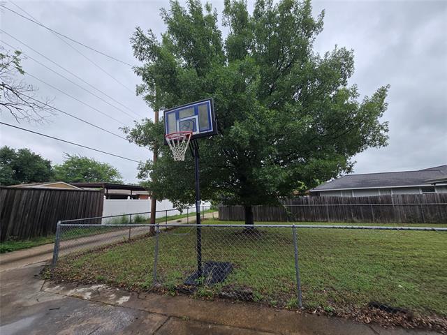 Building Photo - 509 Arbor Ln