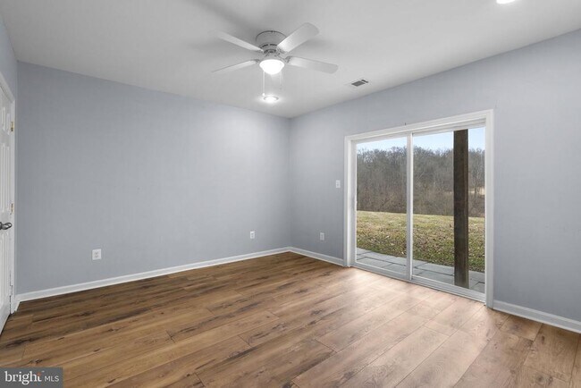 Building Photo - 38629 Liebchen Ln