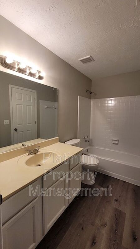 Building Photo - 5557 Mountain Springs Cir