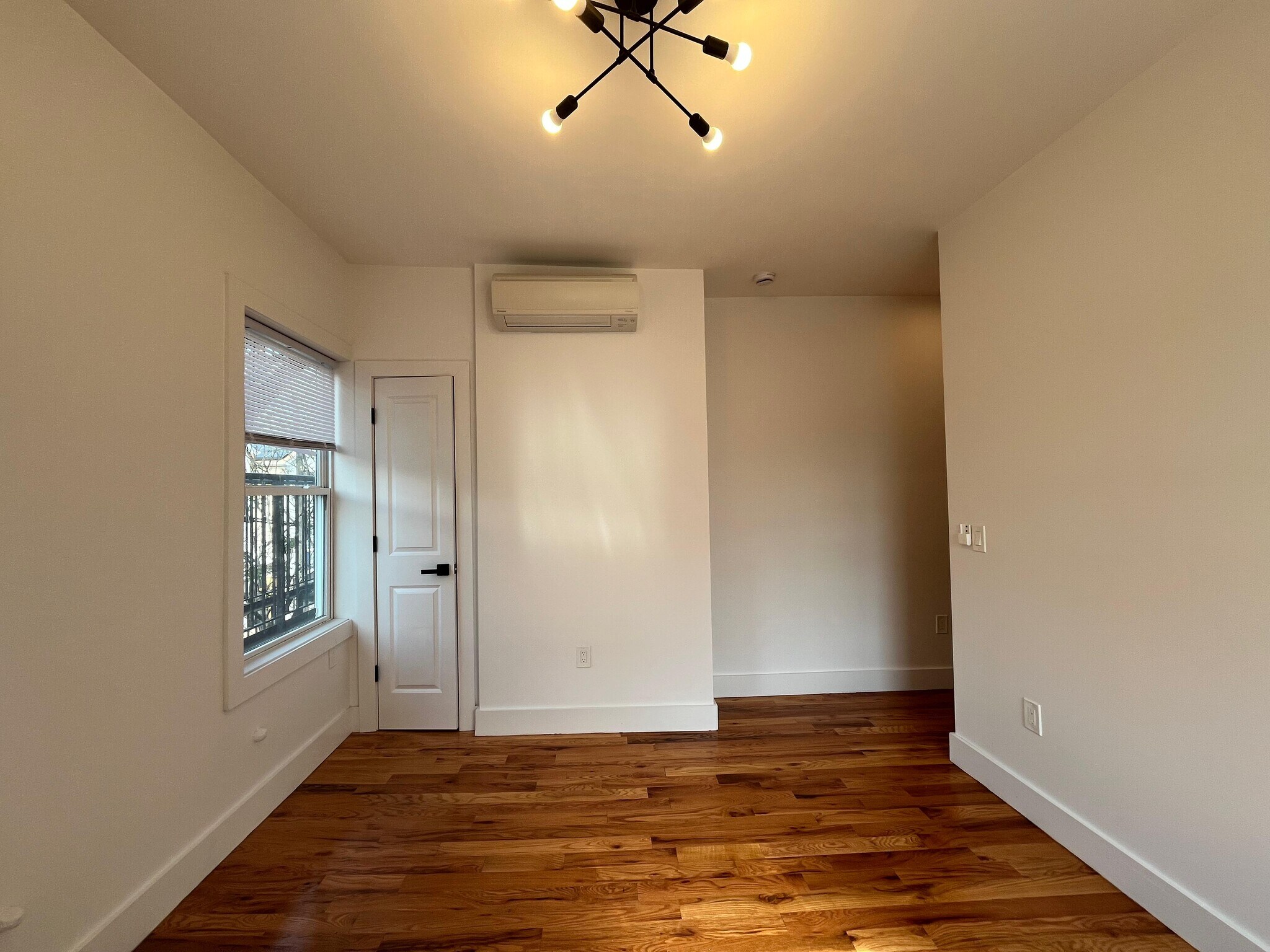 Building Photo - 228 Clinton Ave