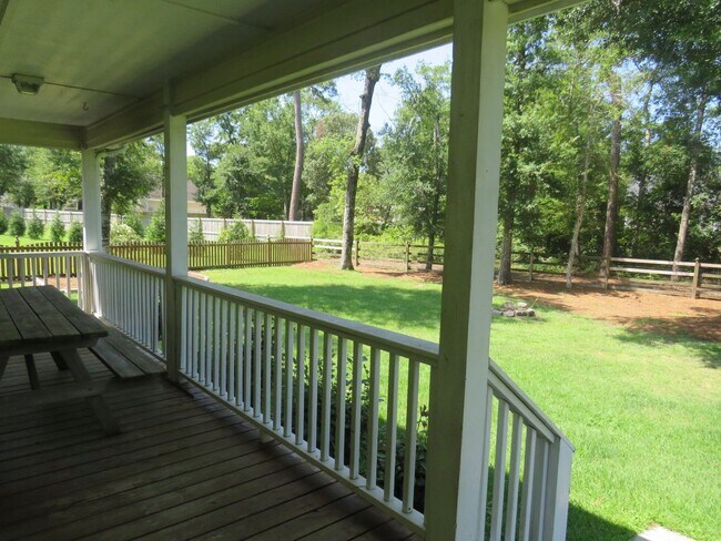 Building Photo - 130 Magen's Way Cedar Point, NC 28584