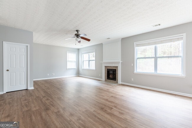 Building Photo - 3290 Cooper Woods Dr