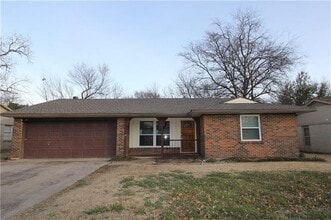 Building Photo - 3532 Antilles Dr