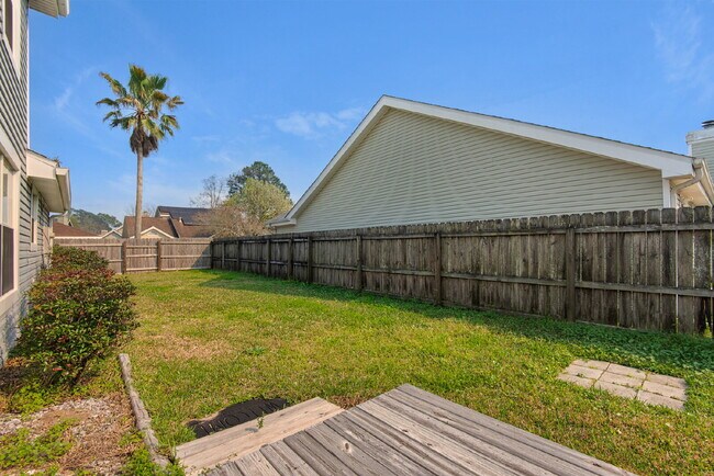 Building Photo - 1908 Heartland Dr