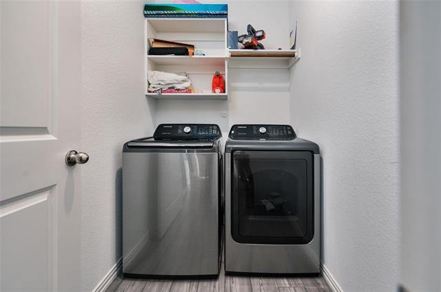 Building Photo - 635 Beltrand Ln