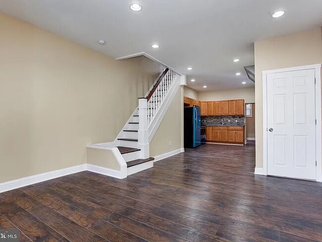 Building Photo - Updated 3 Bedroom Rental in Brewerytown wi...