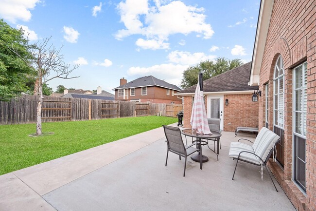 Building Photo - 7624 Lone Meadow Ct