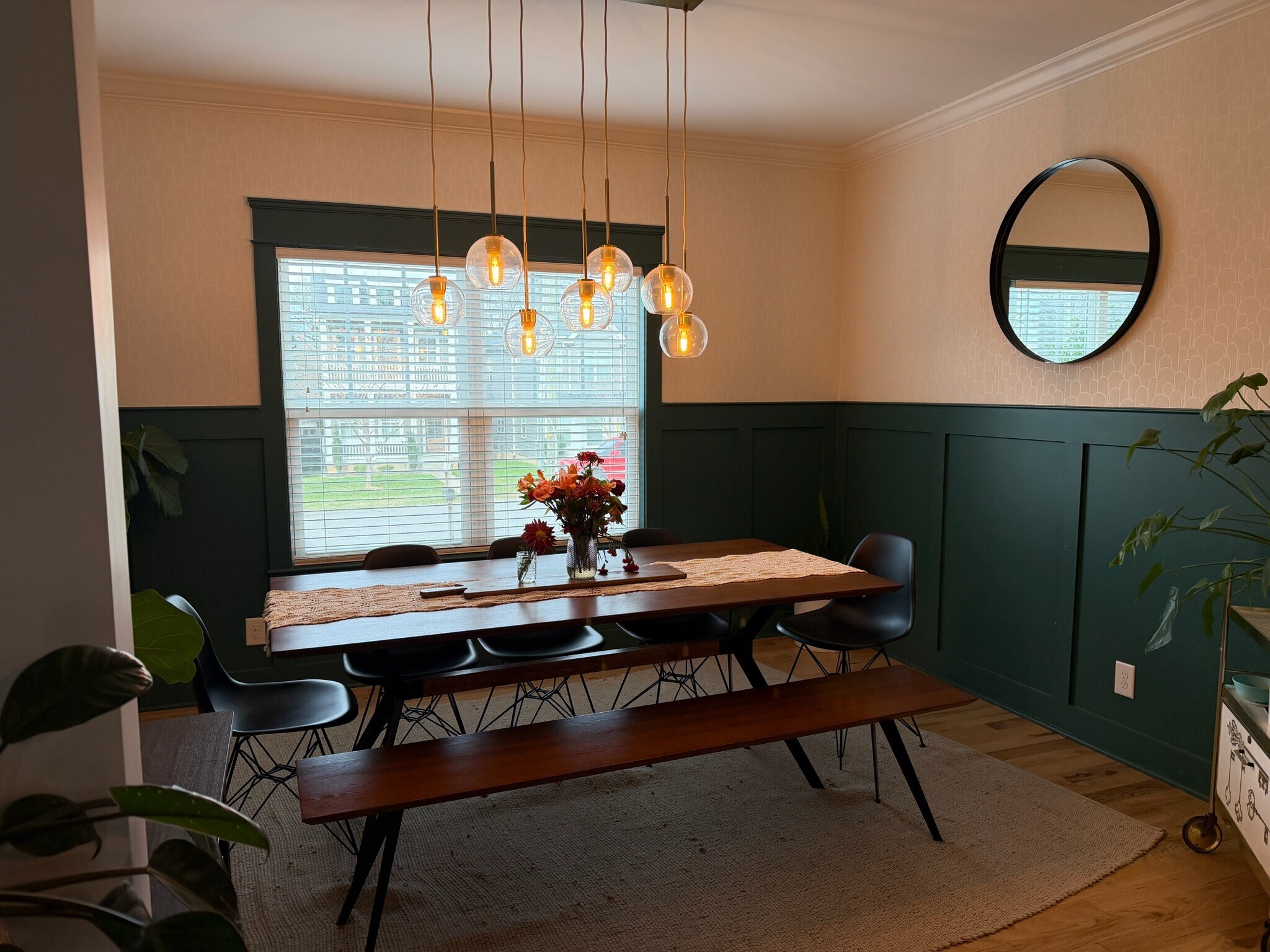 Dining area off kitchen - 1510 Ward Ave