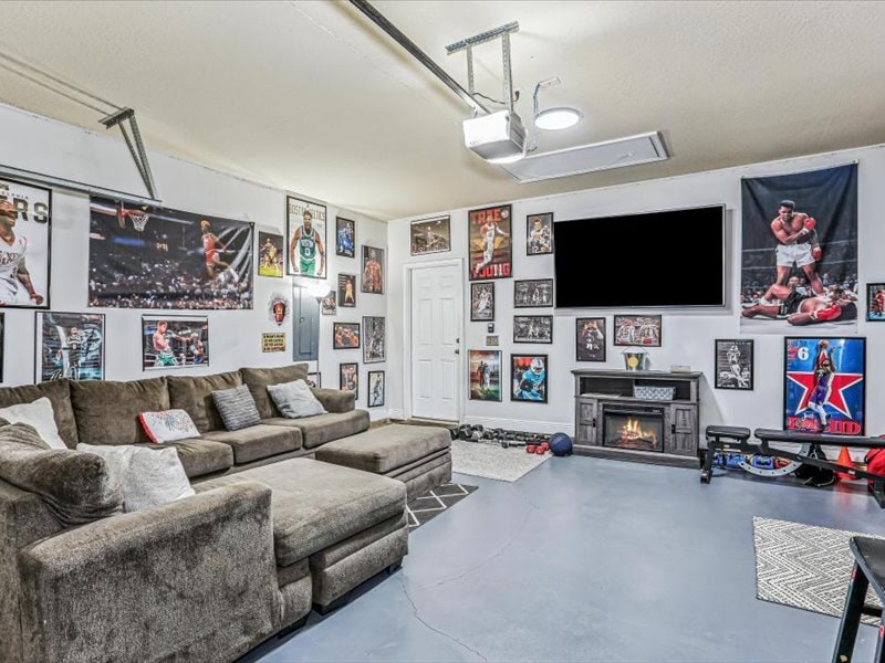 Building Photo - 405 Pendo Pl